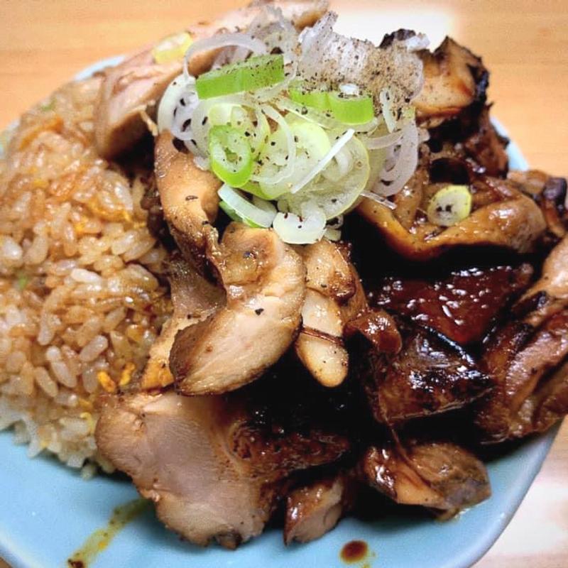 鶏チャーシュー炒飯(かし亀)