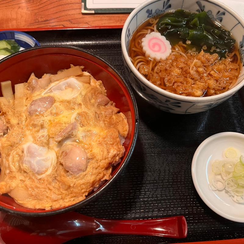 親子丼＋たぬきそば(丸屋そば店)