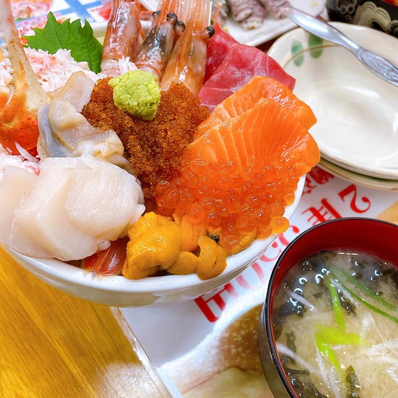 (小樽 北のどんぶり屋 滝波商店)