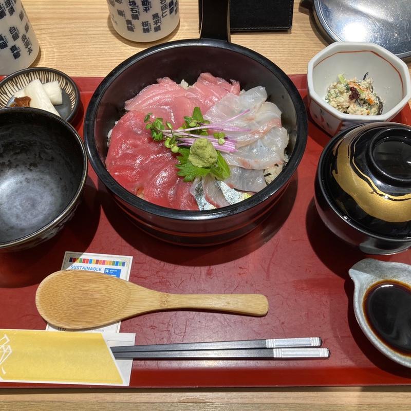 (近畿大学水産研究所 はなれ)