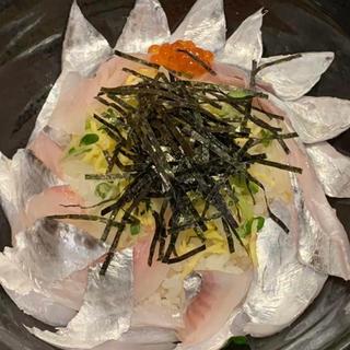 太刀魚丼(魚勢)