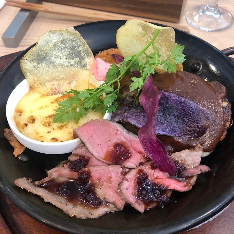 開業記念特別メニュー(ビストロカラト)