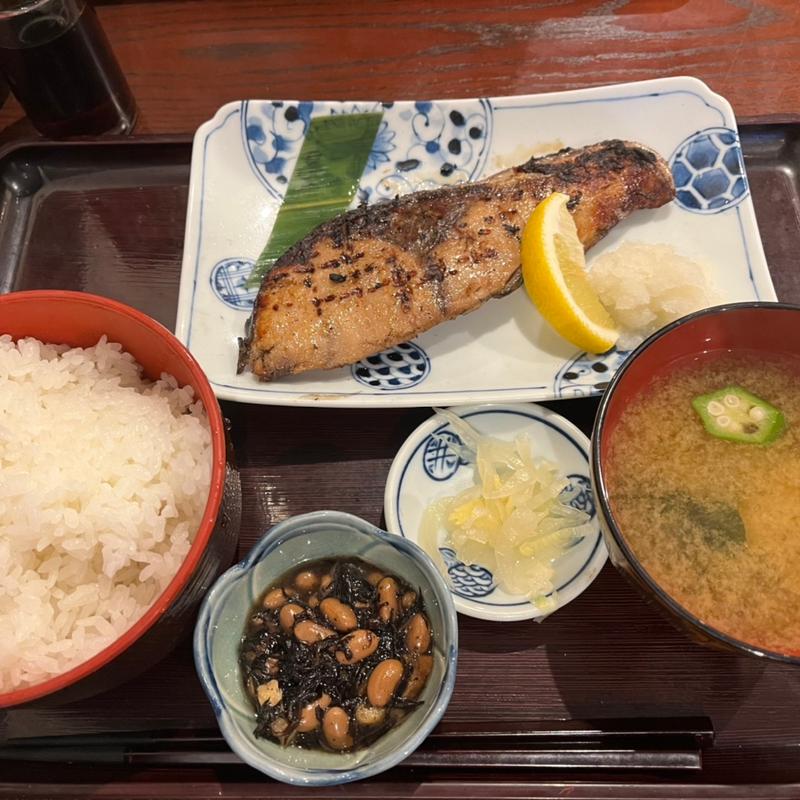 本日のおすすめ定食B(炭火焼 魚・肉 食堂 こがね屋 御徒町)