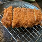 三元豚の特厚ロースカツ定食(ローン )