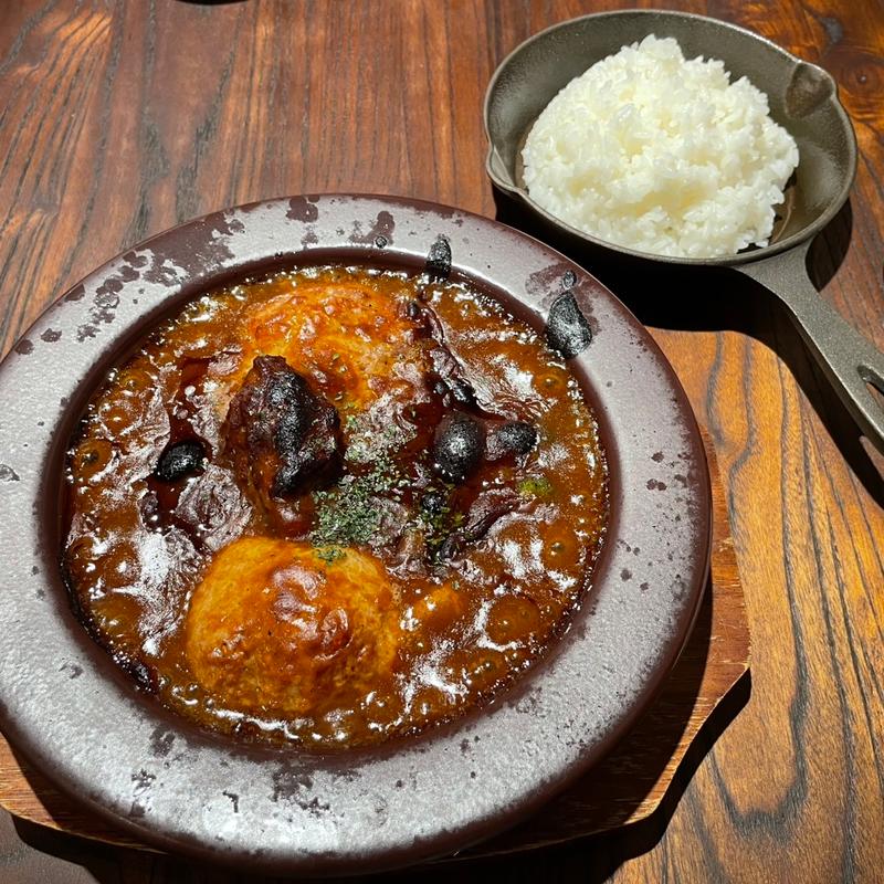 ビーフシチューハンバーグ(丸鶏 ステーキみさき食堂)