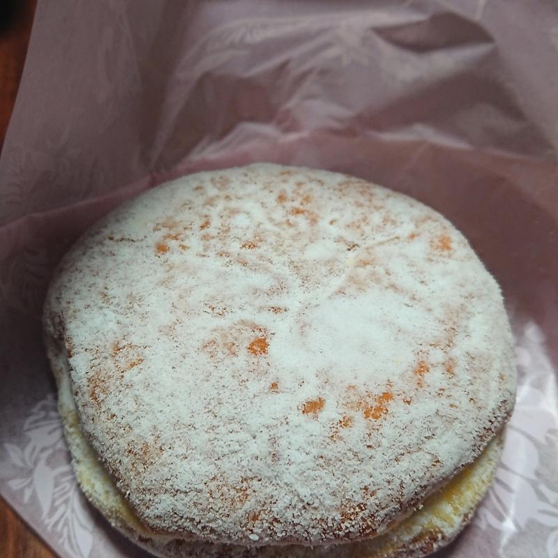 マラサダ　濃厚生クリーム(ハワイアンスイーツカンパニー Wing高輪EAST)