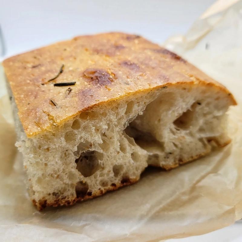 ローズマリーフォカッチャ(リーズブレッド)