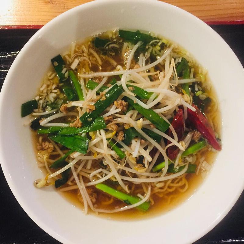 豚ひき肉ともやしとニラのスタミナラーメン(家常菜 博朱)