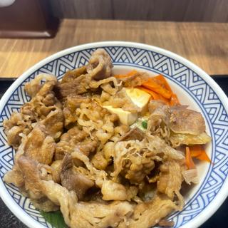 牛すき丼(吉野家 東広島西条店)