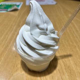 岩泉牛乳ソフト(岩泉農場 フィール旭川店)