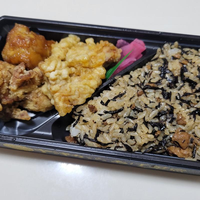 サービス弁当(鶏肉ひじき)(職人のからあげ華鳥 ウイング久里浜店)