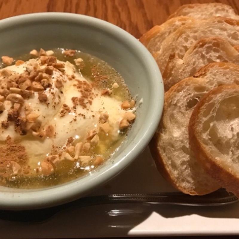 ハニーチーズ豆腐(アジアンビストロ Dai 武蔵小杉店)