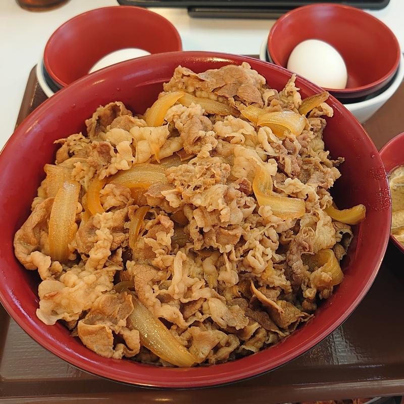 牛丼メガ盛＋たまごセット＋たまご(すき家 125号八千代町店 )