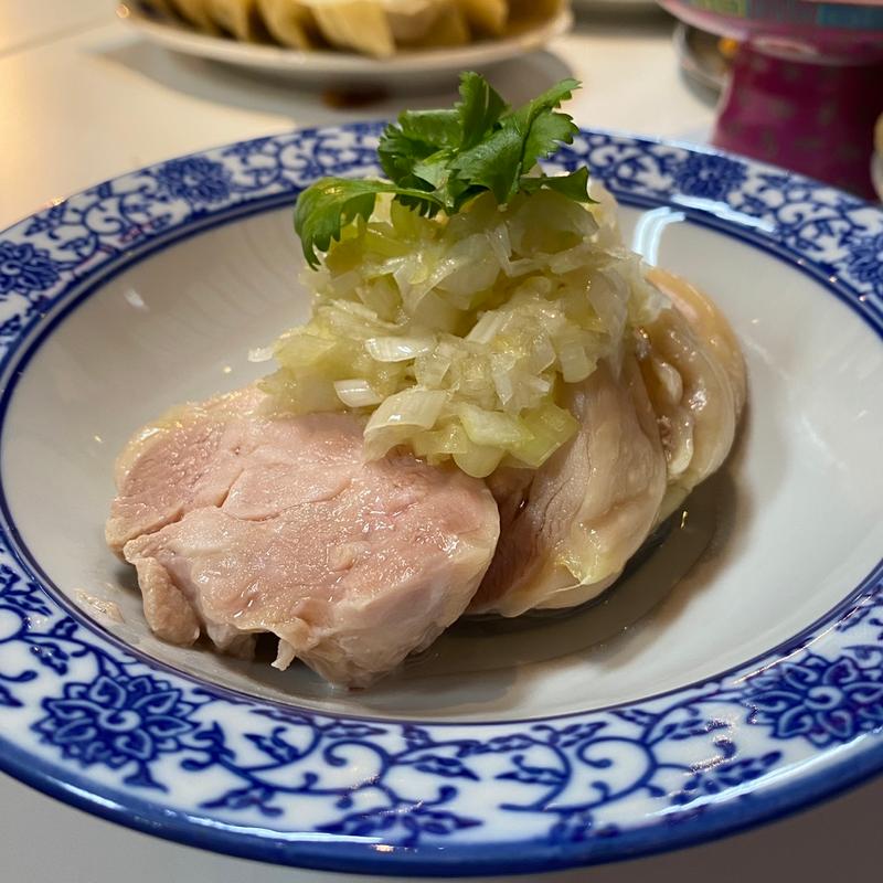 蒸し鶏の葱ソース和え(餃子ニュー 岐阜)