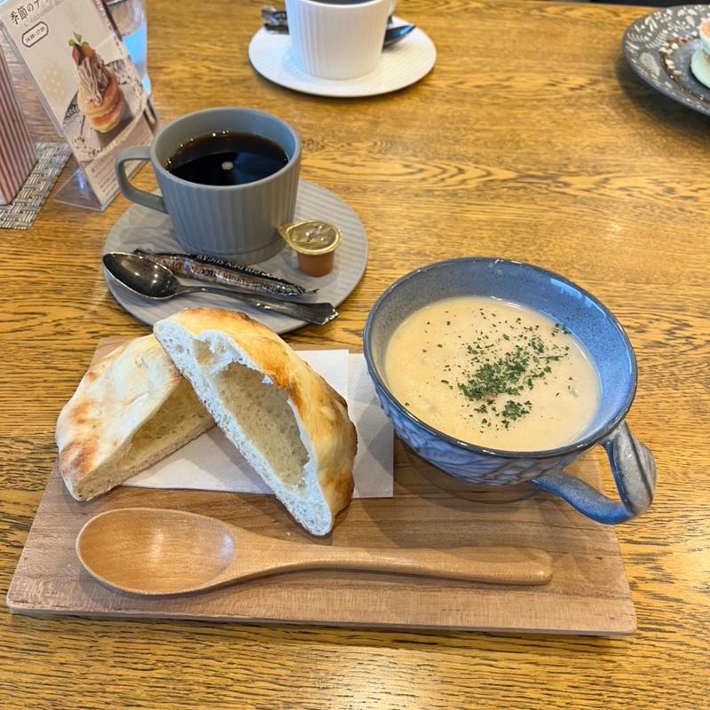 クラムチャウダー(織部 本店)