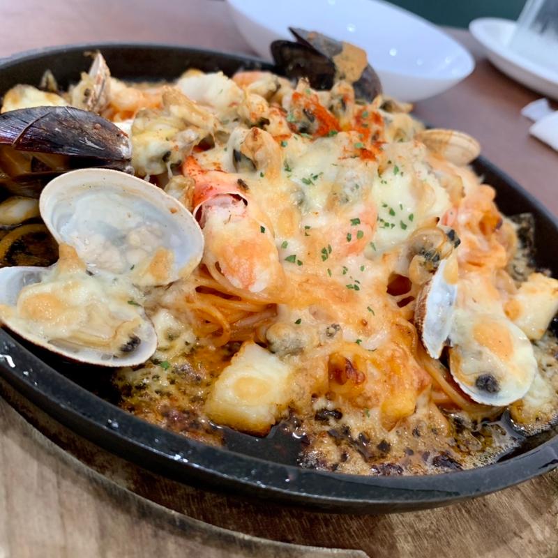 チーズ焼きスパゲッティ(T＆T （ティー＆ティー）)