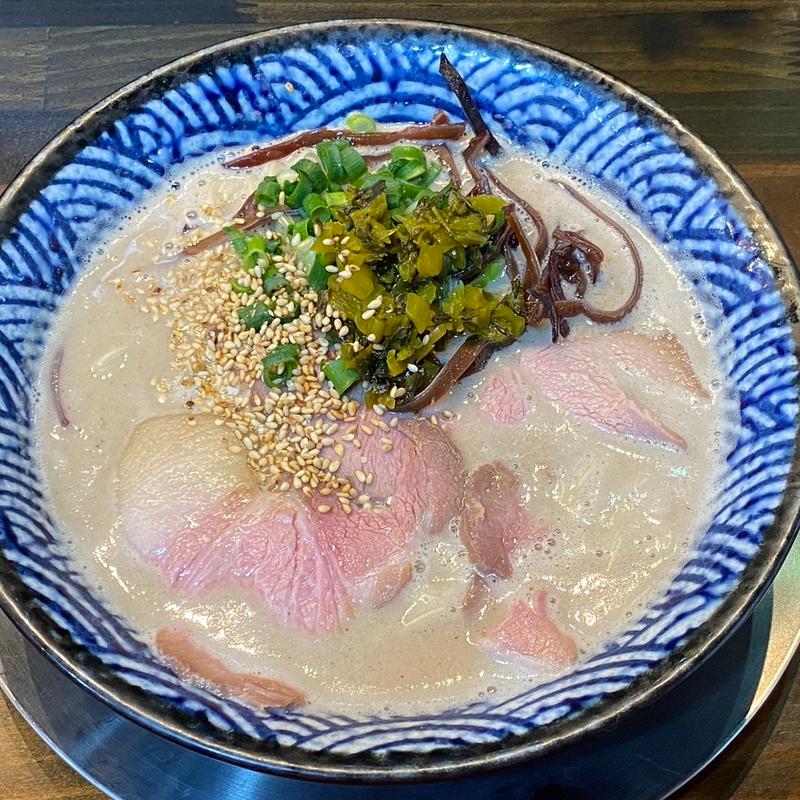 煮干し豚骨醤油らーめん(ラーメン　チャアヤ)