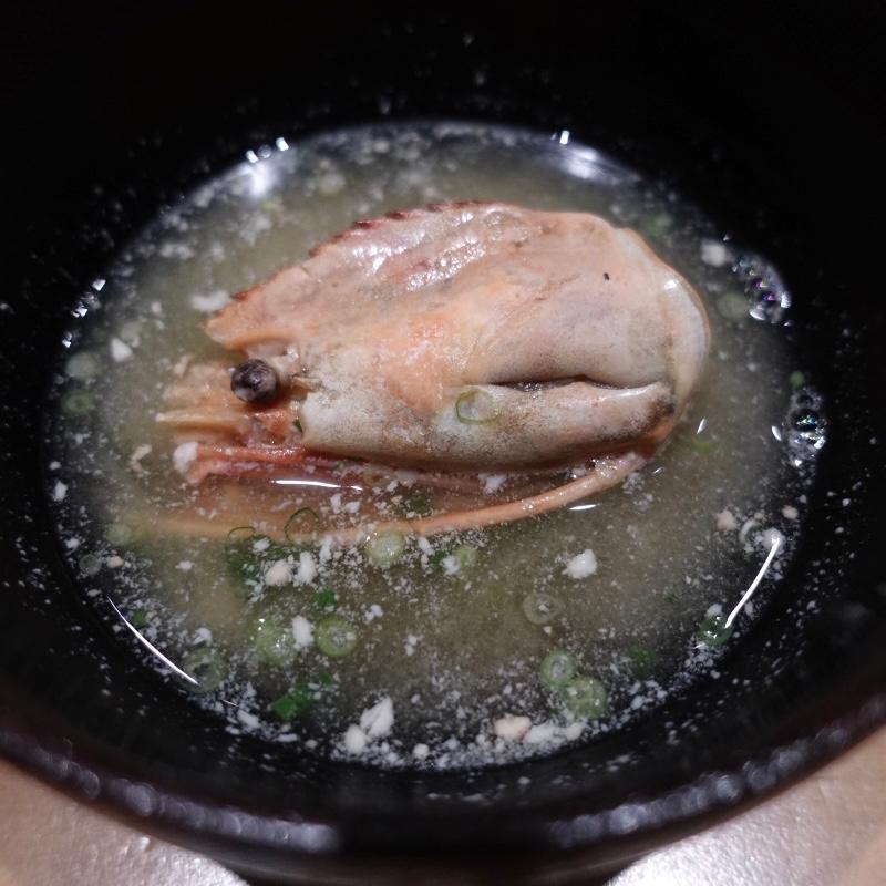 あら汁(鮨 いくた)