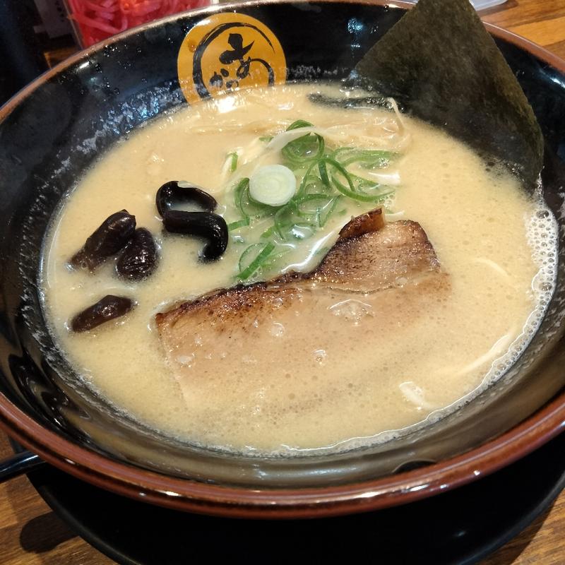 豚骨ラーメン(あかつき)