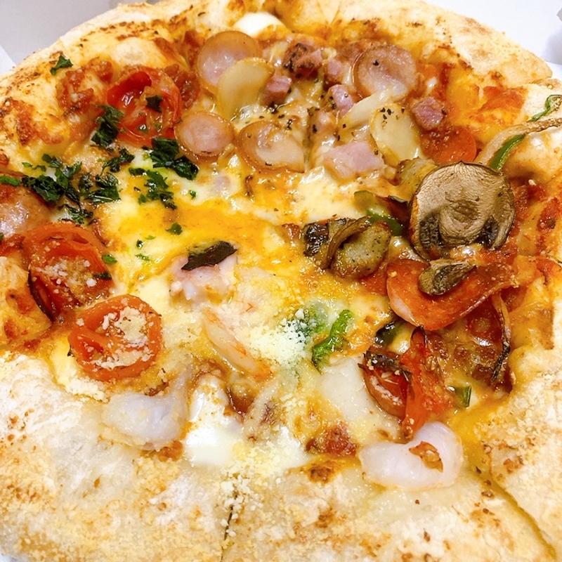 クワトロチーズンロール(ドミノ・ピザ三篠店)