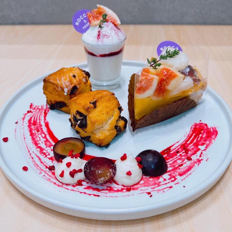 秋の果実のタルトプレート(Forest Green Roast ＆ Bake)