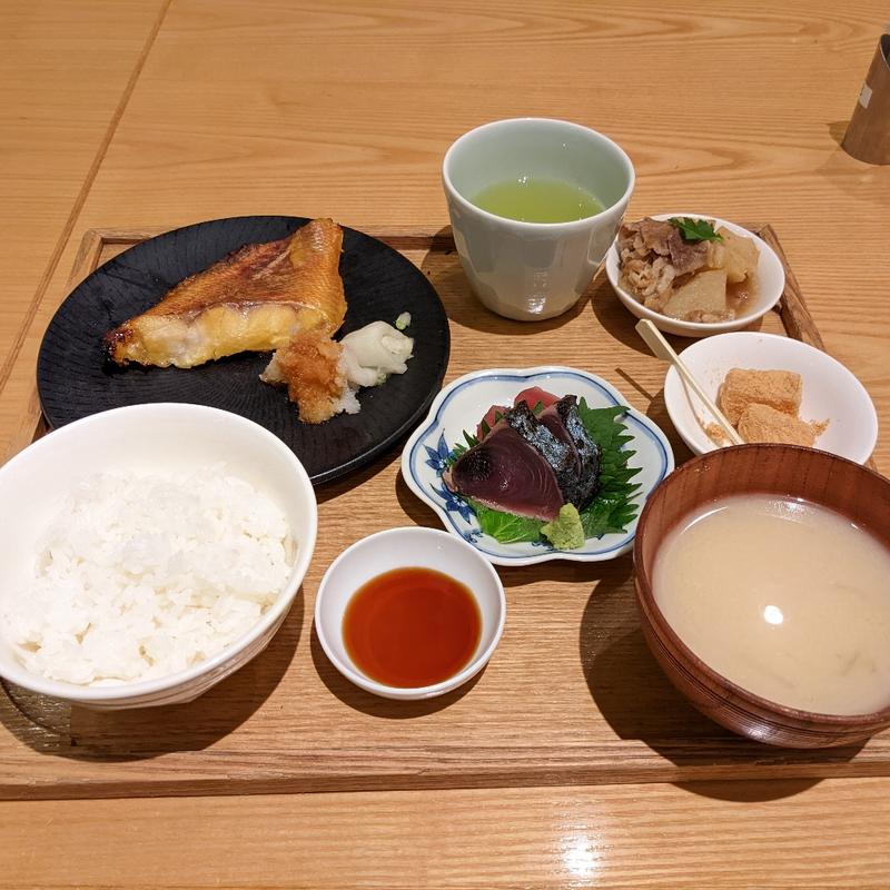 豆ちゃの贅沢御膳(京都石塀小路豆ちゃ 有楽町)