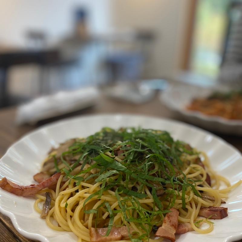 キノコとベーコンの和風スパゲティ(IrodoriKitchen イロドリキッチン)
