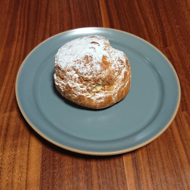 カスタードシュー(スナッフルス 新千歳空港店

)