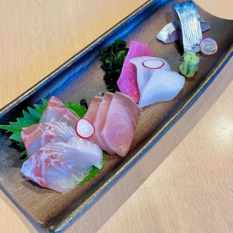 刺身盛り合わせ(和-kazu-)