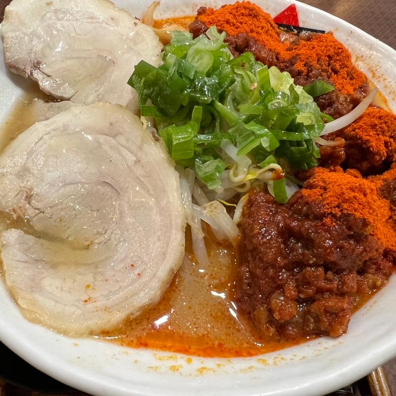 爆弾味噌ラーメン　4爆(まんぷく劇場 ちょうてん)