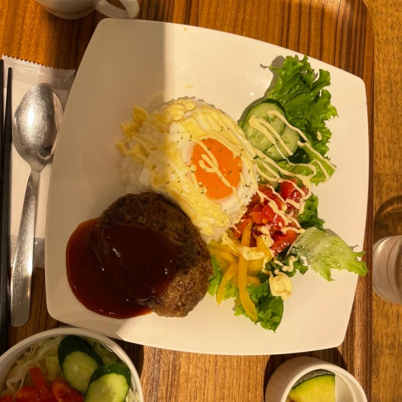 ロコモコランチ(吉祥果)