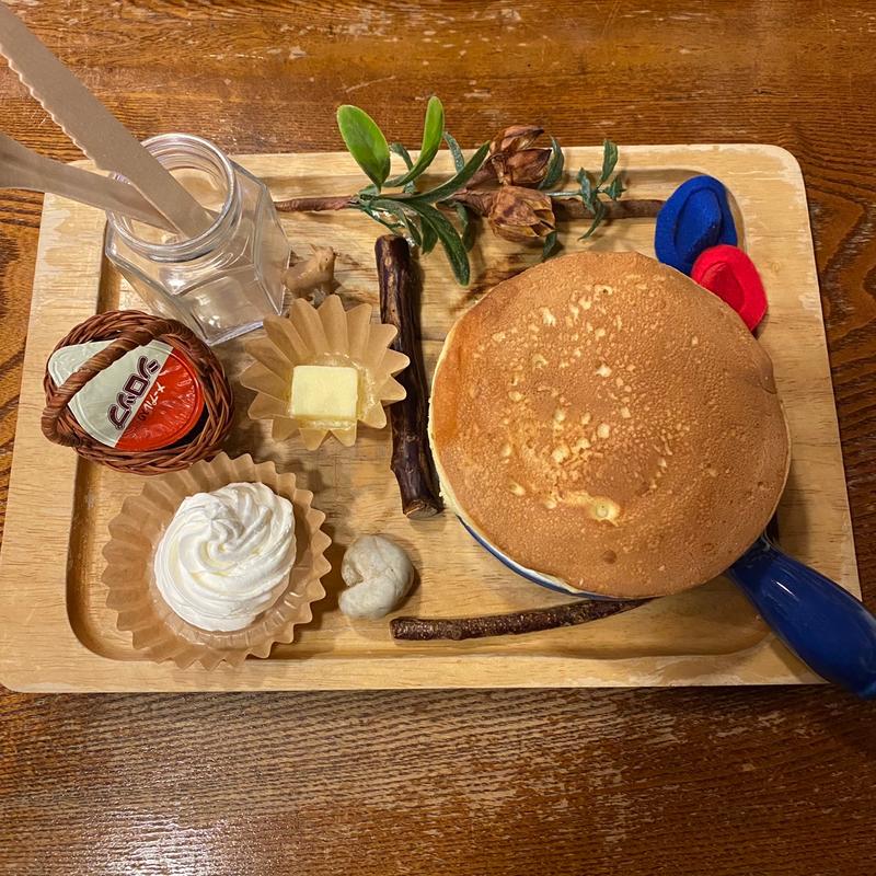 ぐりとぐらのホットケーキ(絵本と珈琲 ペンネンネネム green 大阪店 （ペンネンネネム グリーン）)