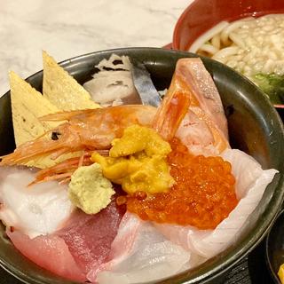 海鮮丼(地魚酒場 魚八商店 鶴橋店)