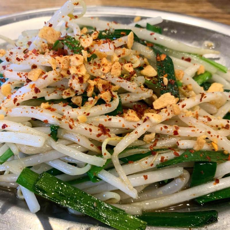 ニラもやし炒め(餃子ノ酒場 太陽 ホエール 横浜駅前店)