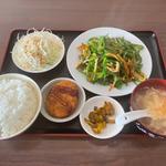 青椒肉絲ランチ(台湾料理　菜里香)