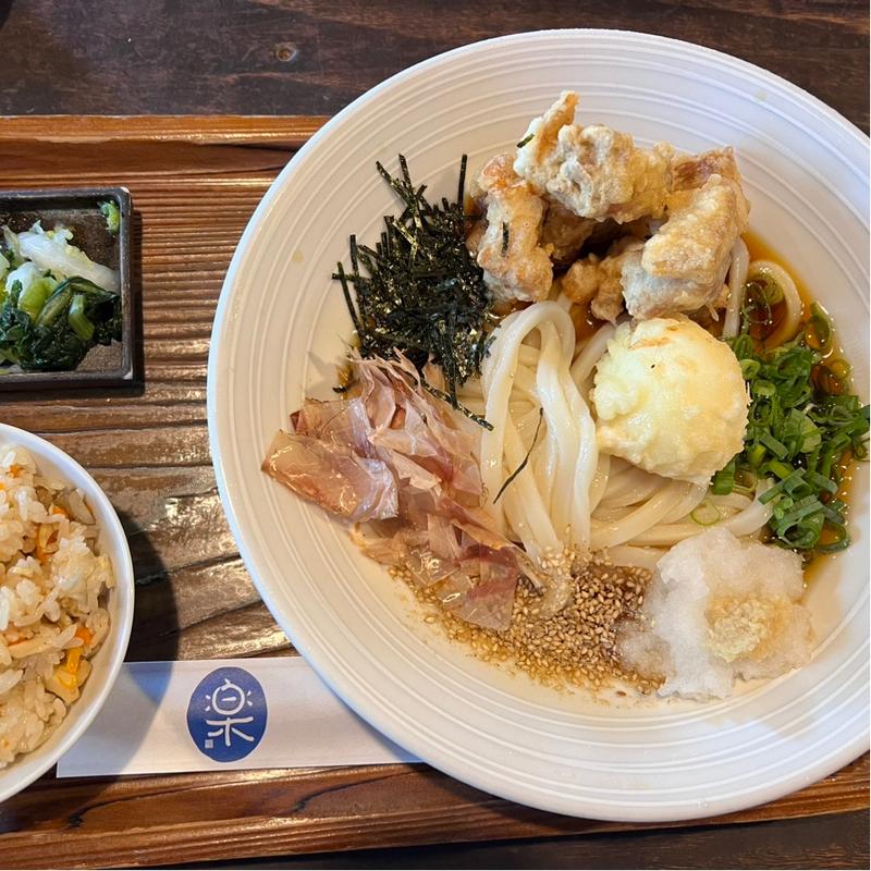 (釜あげうどん 楽)