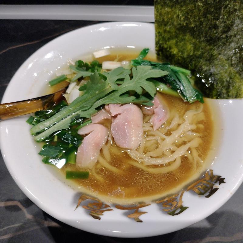 ウラ生醤油ラーメン(新浦安麺屋土竜)