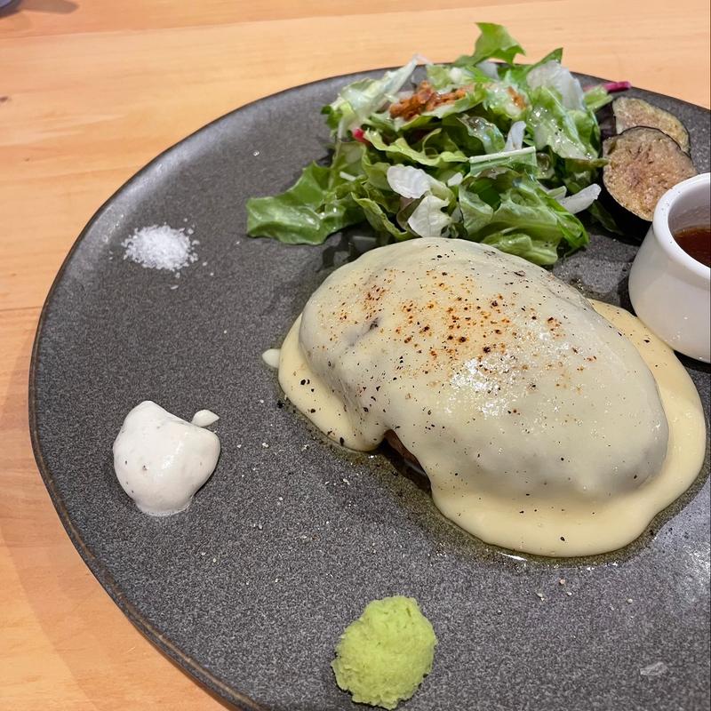 ハンバーグ(カフェザキャンティ)