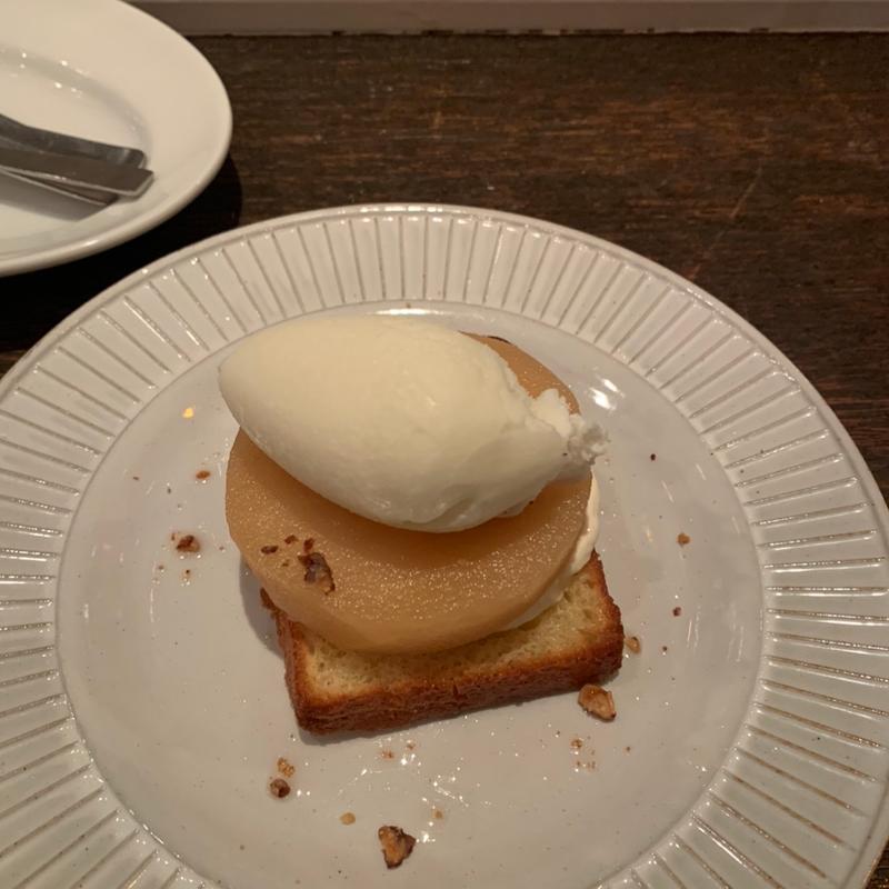 りんごのサヴァラン(sakaba trois・日仏食堂 トロワ)