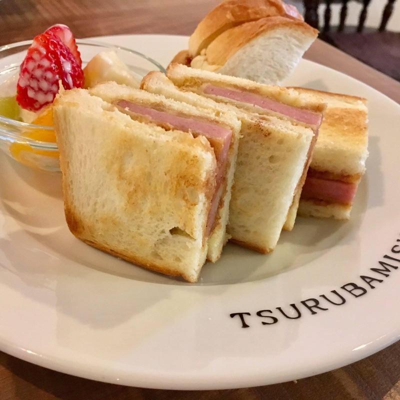 ハムカツサンドセット(ホットケーキ つるばみ舎)