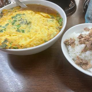 ニラ玉麺と焼豚飯(まぐろラーメン大門)
