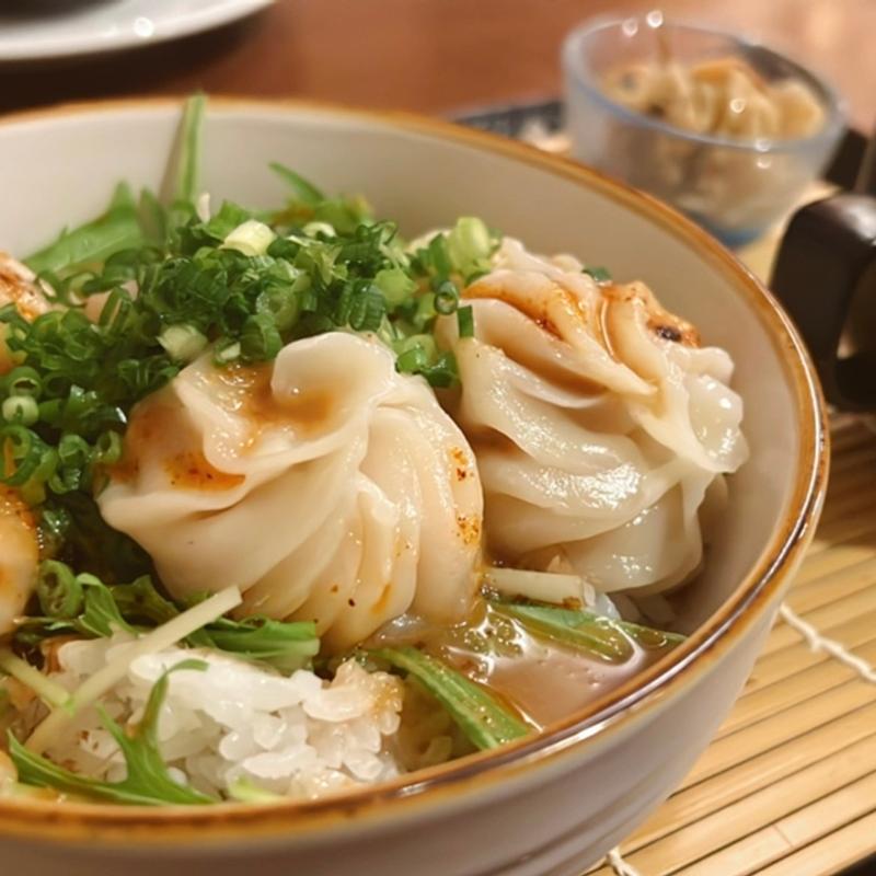 ぱおず丼6個乗せ(ぱおず屋 陽太)