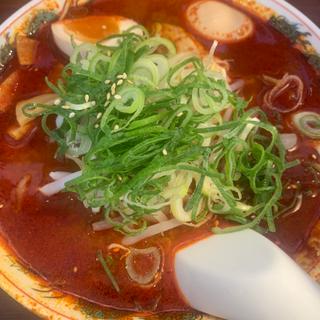 辛みそ味玉ラーメン(京都北白川ラーメン魁力屋 御殿場店)