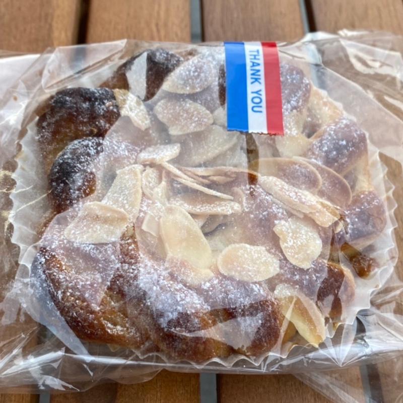 濃厚キャラメルブリオッシュ(和歌浦庵 紀ノ川サービスエリア下り線 )