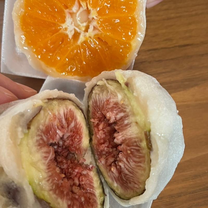 無花果　みかん(覚王山フルーツ大福 弁才天 大阪本町店)