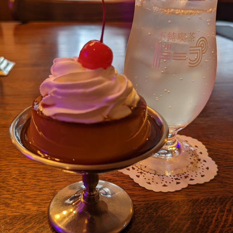 昭和プリン(不純喫茶 ドープ　)