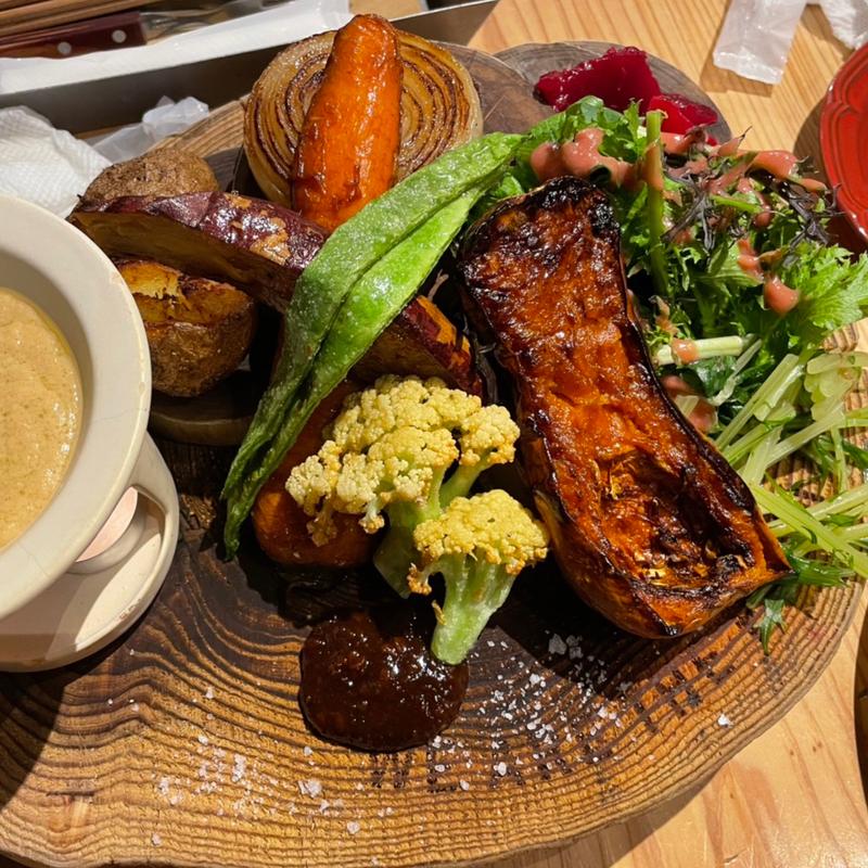 畑の鉄板バーニャカウダ(WE ARE THE FARM 豊洲)