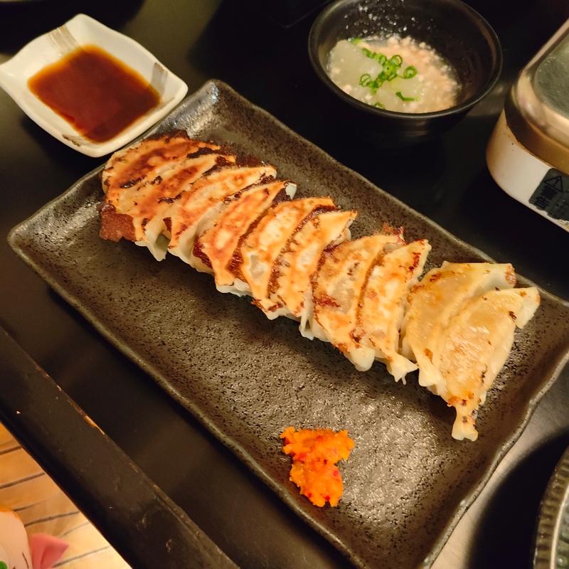 博多焼き餃子(もつ鍋 笑楽 福岡本店 （しょうらく）)