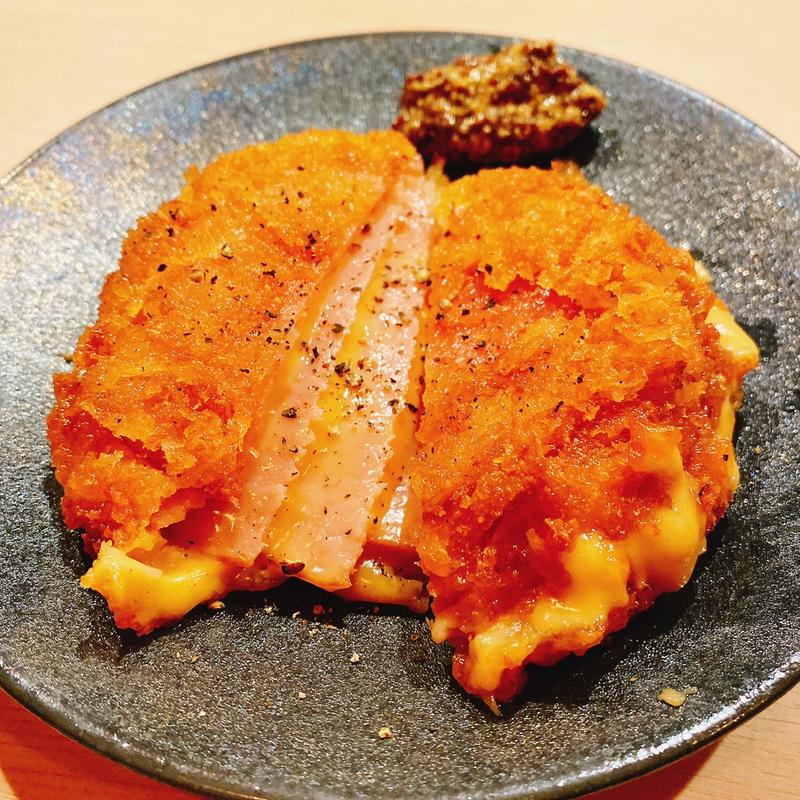 ハムカツ(立ち飲み居酒屋LIBERTY)