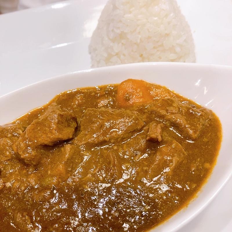 牛肉のペルー風煮込み　ライス付き(Cusco Cafe)